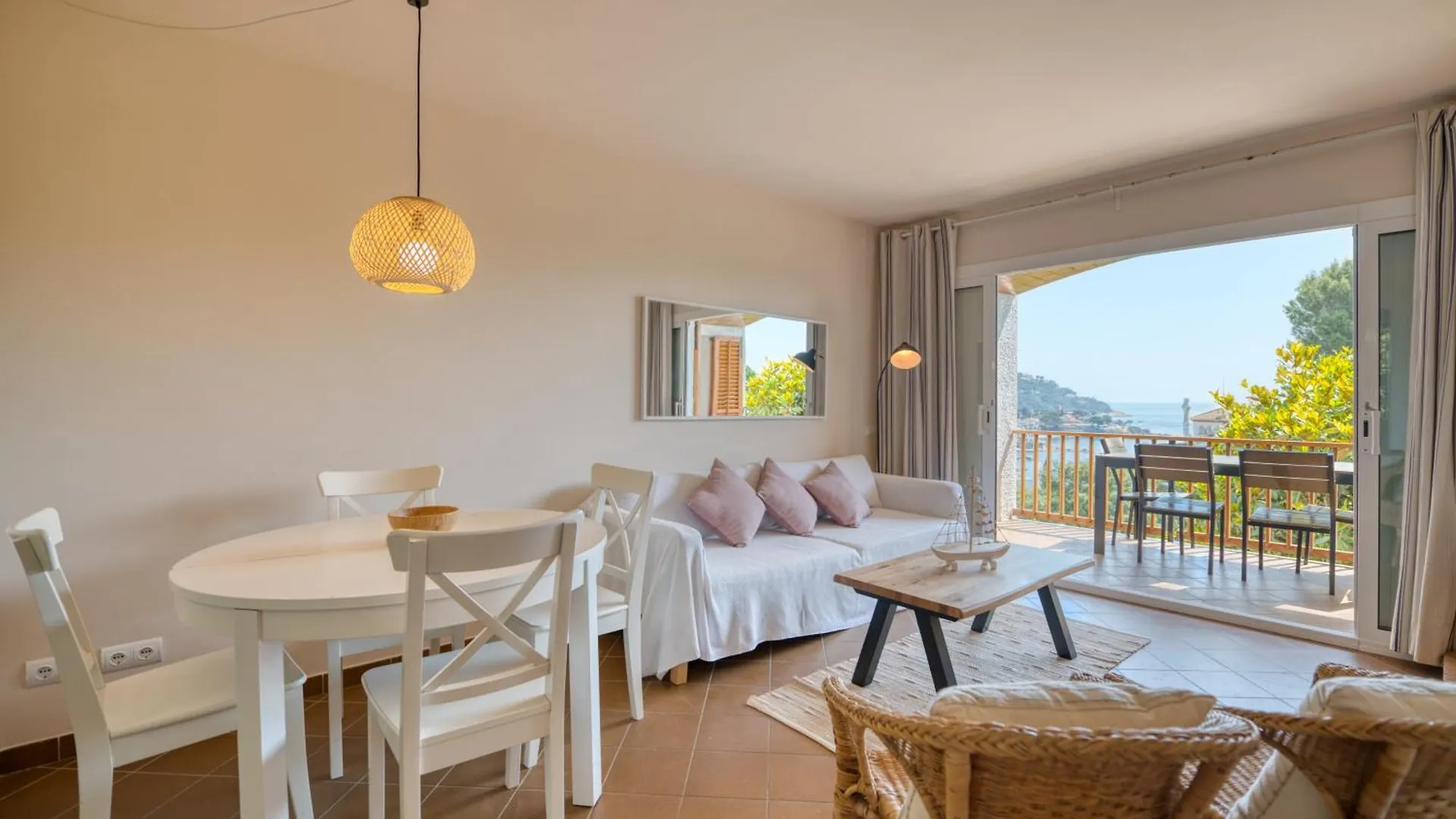 Panoramic Sea Views Apartment Calella De Palafrugell